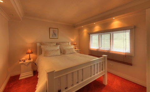 Ellie's Cottage Collection - Ellie's Spa Cottage - Tourism Guide 7