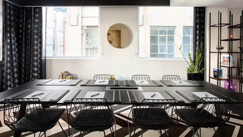 Adelphi Hotel - Tourism Guide 3