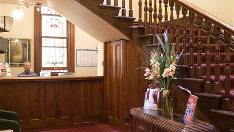 Hotel Claremont Guest House - Tourism Guide 6