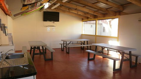 Kickback Cottages - Tourism Guide 6