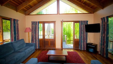 Perricoota Vines Retreat Echuca Moama - Tourism Guide 2