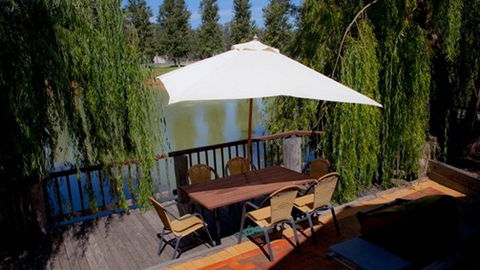 Perricoota Vines Retreat Echuca Moama - Tourism Guide 6