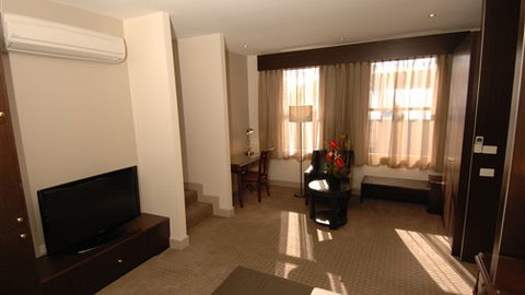 Quality Inn Heritage On Lydiard - Tourism Guide 1