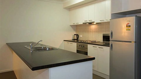Quest Sale Serviced Apartments - Tourism Guide 5