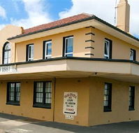 Grand Central Accommodation BB Cobden - Tourism Guide