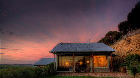 Anchors Beach House - Tourism Guide 1