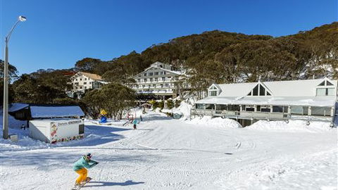 Falls Creek Hotel - Cruises Travel 6