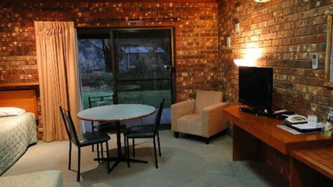 Cadell On The Murray Motel - Tourism Guide 1
