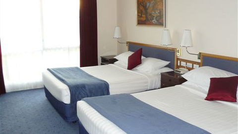 Australia Park Motel - Tourism Guide 0