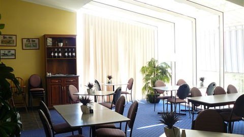 Australia Park Motel - Tourism Guide 5