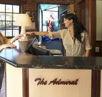 Admiral Motor Inn - Tourism Guide