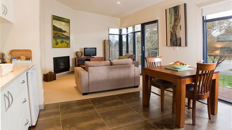 Aireys Inlet Getaway Resort - Tourism Guide 1
