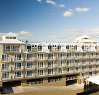 Quality Suites Deep Blue - Tourism Guide
