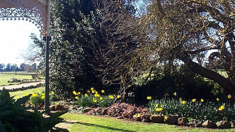 Abergeldie Bed & Breakfast - Travel Agents 0