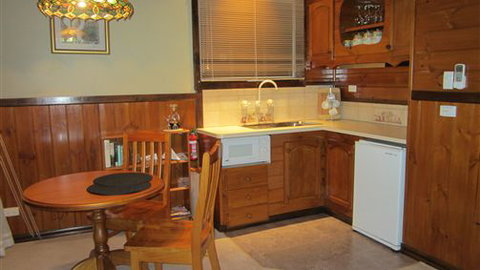 Willowlake Cottages - Tourism Guide 0