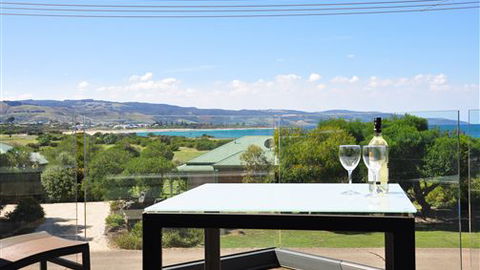 Apollo Bay Cottages - Tourism Guide 3