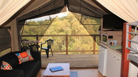 Lorne Bush House Cottages & Eco Retreats - Tourism Guide 7