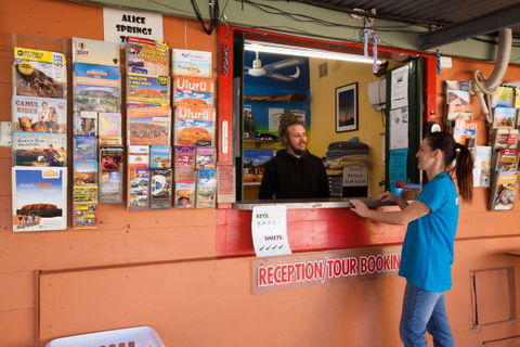 Alice Lodge Backpackers - Tourism Guide 3