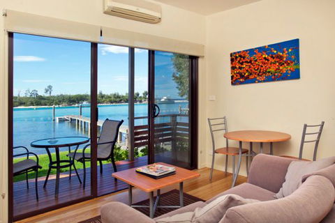 Anglesea Lodge - Tourism Guide 1