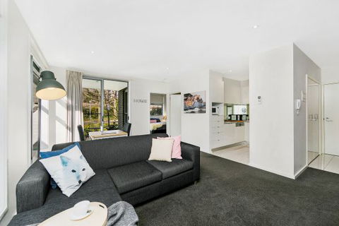 Canberra Furnished Accommodation - Tourism Guide 1