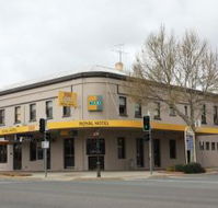 Royal Hotel Yass - Tourism Guide