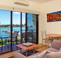 Anglesea Lodge