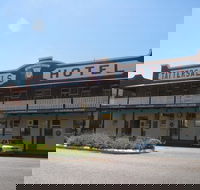 Tattersalls Hotel Baradine - Tourism Guide