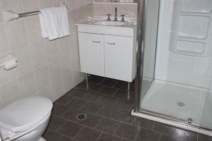 Gardners Inn - Travel Search 0