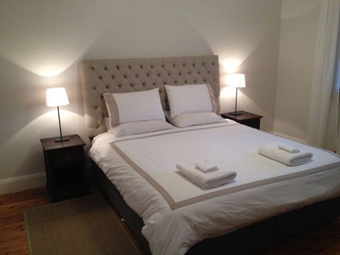 Aston House - Tourism Guide 0