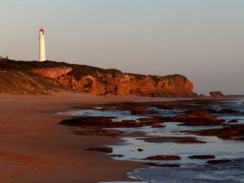 Aireys Overboard Seaside Cottage - Tourism Guide 16