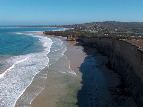 Aireys Overboard Seaside Cottage - Tourism Guide 7