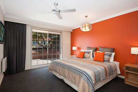 Limestone Coast Apartments - Travel Agents 5