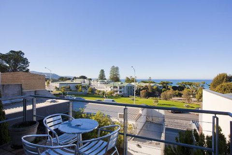 Phoenix Apartments - Tourism Guide 0