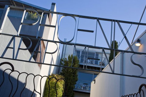 Phoenix Apartments - Tourism Guide 4