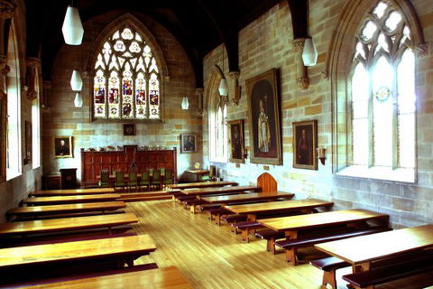 University Stays - Travel Agents 1