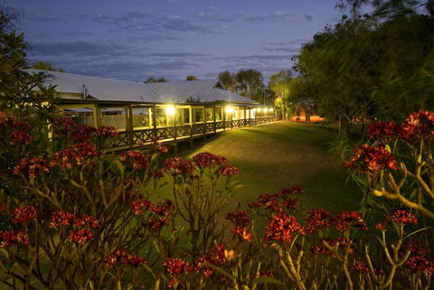Fitzroy River Lodge - Tourism Guide 1