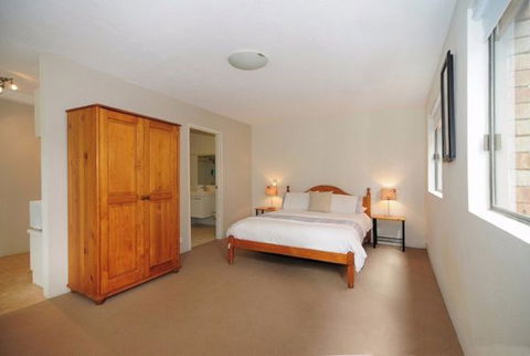 Aqua Leaf Apartment - Tourism Guide 6