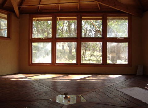 Mount Cole Cottages - Tourism Guide 9