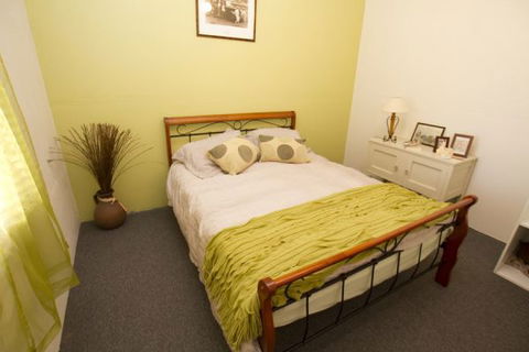Anderl's Beach Cottage - Travel Agents 3