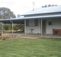 Gilgens Country River Retreat - Tourism Guide