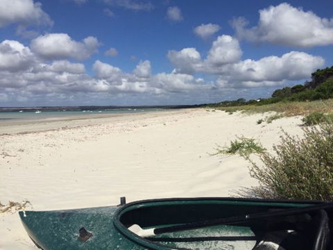 Alchemy On Island Beach - Tourism Guide 3