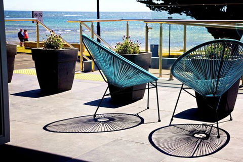 Penguin Beachfront Apartments - Tourism Guide 1