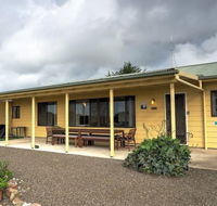 Emu Bay Holiday Homes - Tourism Guide