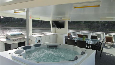Moama On Murray Houseboats - Tourism Guide 1