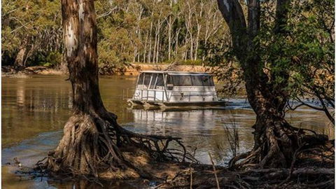 Moama On Murray Houseboats - Tourism Guide 2