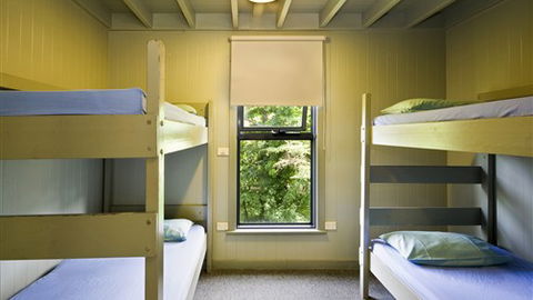 Great Ocean Road Cottages & Backpackers - Tourism Guide 2