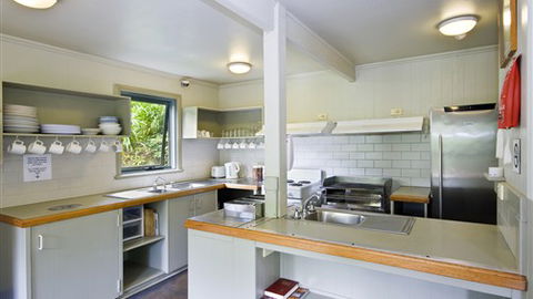 Great Ocean Road Cottages & Backpackers - Tourism Guide 3