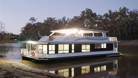 Moama On Murray Resort - Tourism Guide 1