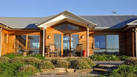 Riverview Lodge - Cruises Travel 1