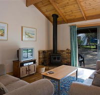 Surf Coast Cabins in Aireys Inlet - Tourism Guide